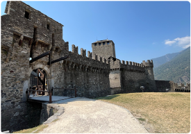 Castle-di-montebelle-entree